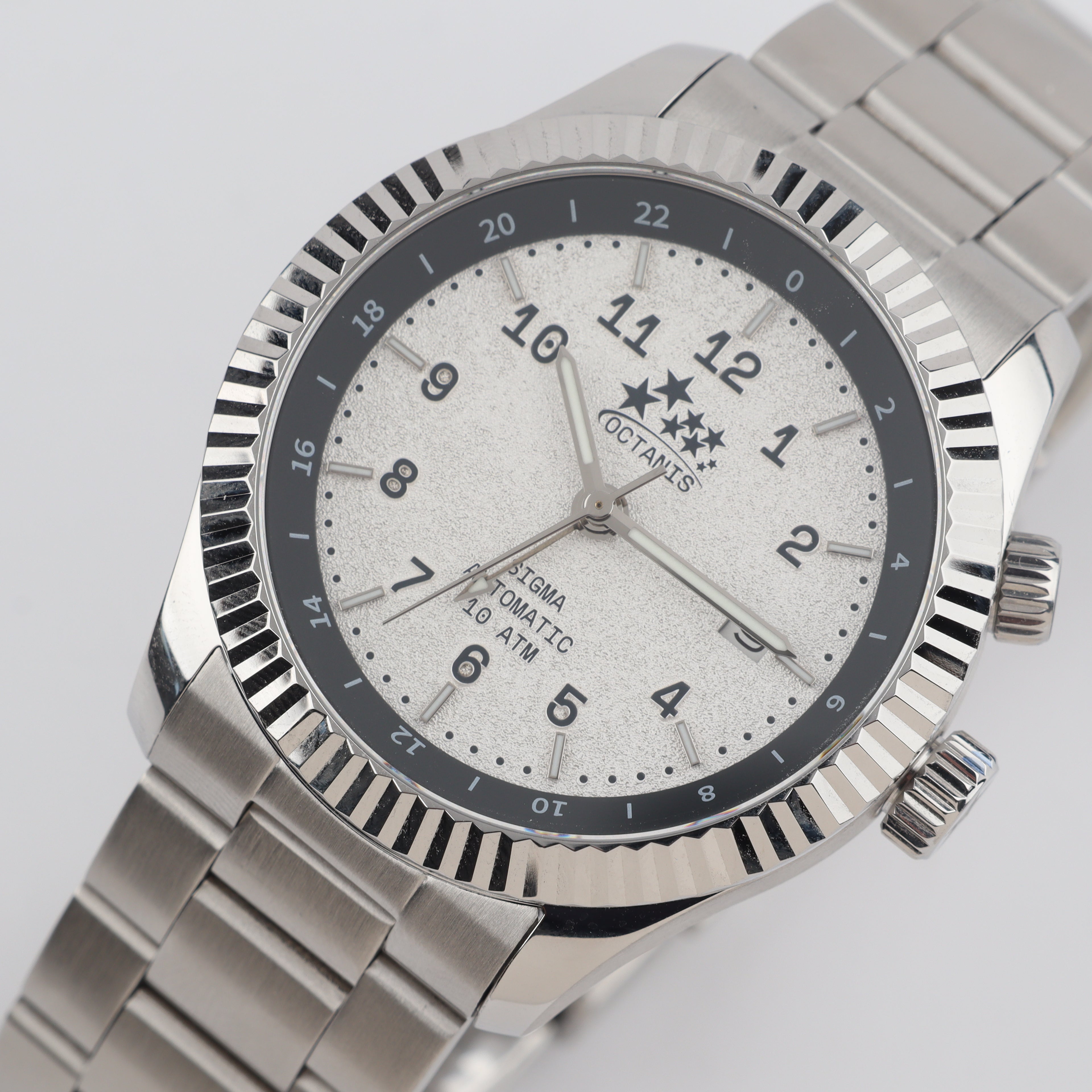 Octanis Sigma GMT 42 - Founders Edition - Astronomical Twilight